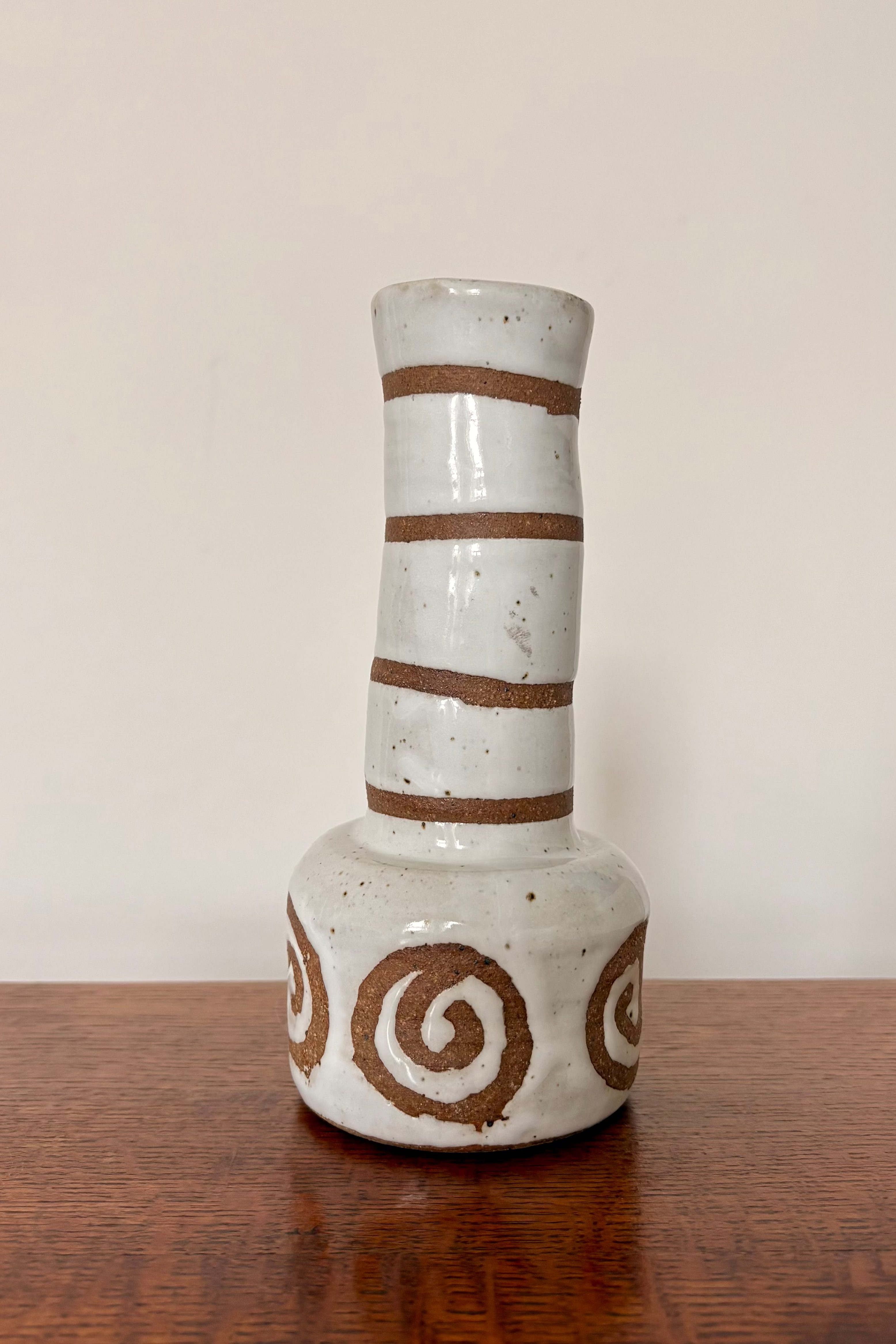 Swirly Chimney Vase